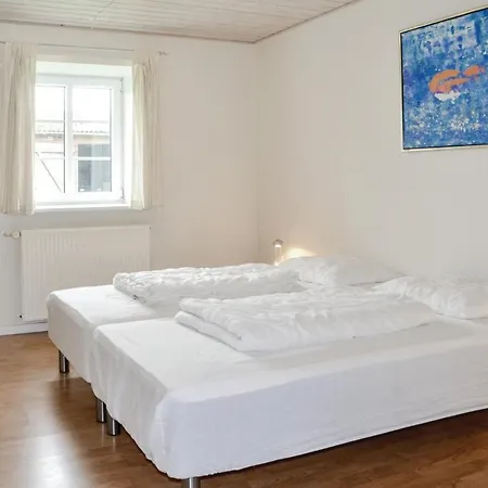 Holiday home Gorgeous In With Sauna *